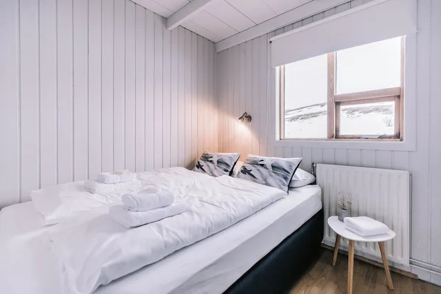 كوخ بسريرين منفصلين بغرفتي نوم، Hlíð Cottages 3/6
