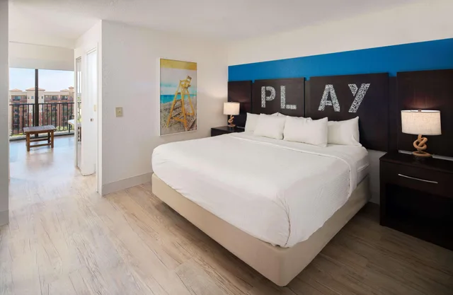 جناح بإطلالة على المدينة بغرفة نوم واحدة، Sirata Beach Resort St Pete Beach 2/4
