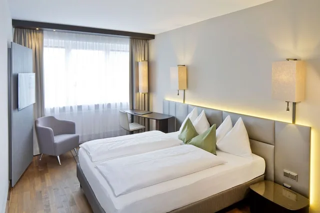 غرفة بزنس مفردة بسرير كوين، Penz Hotel West 2/4