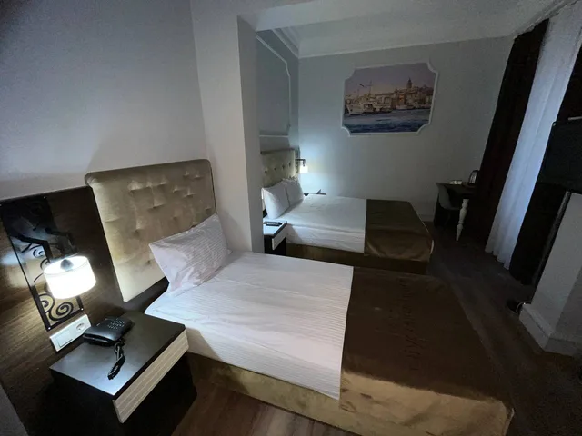 غرفة قياسية ثلاثية، City Center Hotel Taksim 2/4