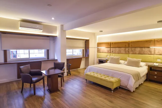 جناح بسرير كينج، Denver Hotel 1/6