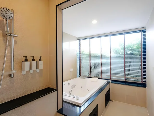 فيلا بسرير كوين بغرفتي نوم بمسبح خاص، The Sea-Cret Garden Hua Hin 8/10