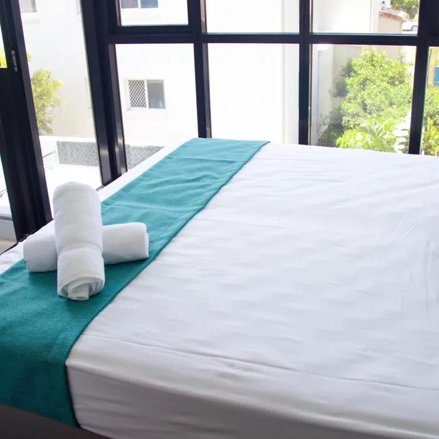 3 Bedrooms, Apartment, Synergy Broadbeach 2/6
