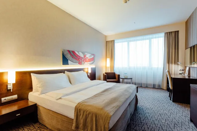 غرفة بسرير كينج بإطلالة على الجبل، HOLIDAY INN ZILINA 2/10