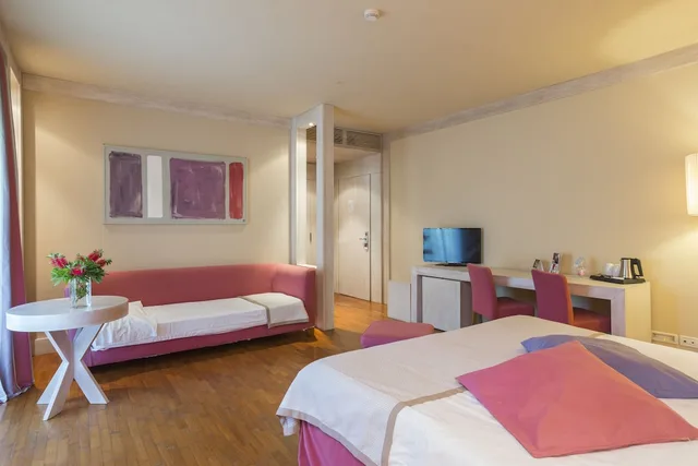 غرفة ديلوكس ثلاثية، Mercure Tirrenia Green Park 2/7