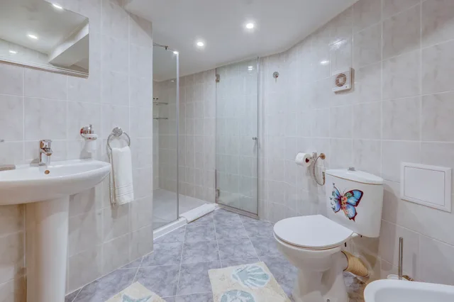 غرفة قياسية بسرير كوين بحمام خاص، City Boutique Inn 5/7