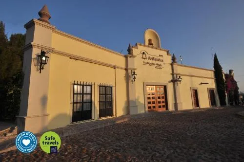 Monarch, 2 Double Beds, Pet Friendly، Mision San Miguel De Allende 2/3