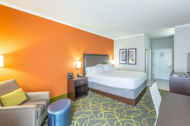 غرفة قياسية بسرير كينج، Holiday Inn Express Saint Simons Island 6/10