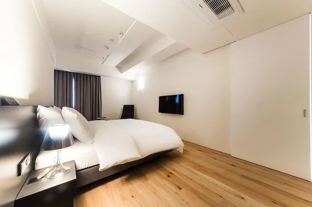 Superior, Hotel 498 1/3