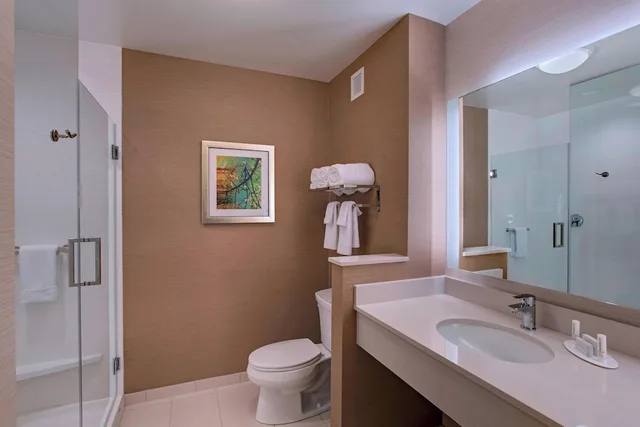 غرفة بسريرين كوين، Fairfield Inn Suites La Crosse Downtown 6/8