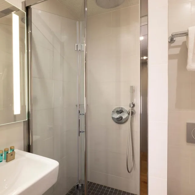 غرفة قياسية بسرير مزدوج، Hotel Theoreme 4/5