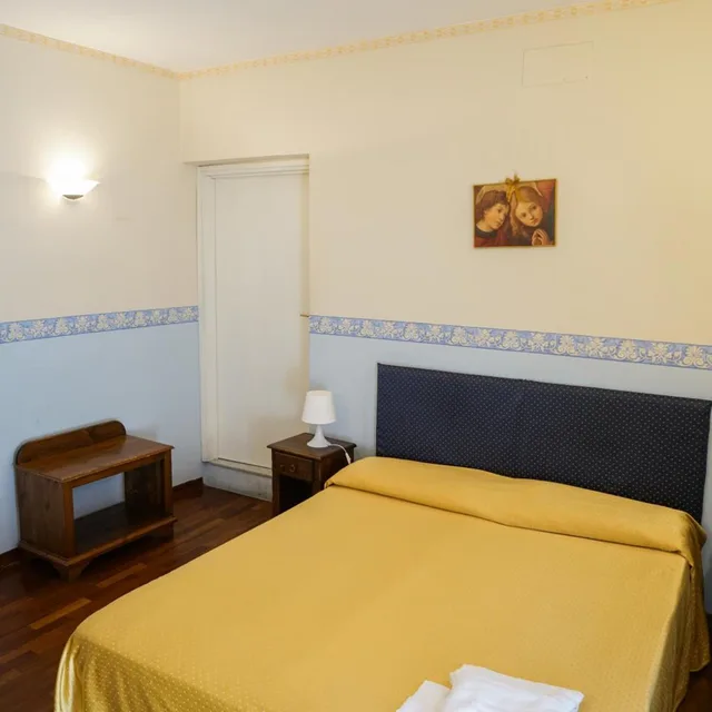 غرفة بسرير مزدوج أو سريرين منفصلين بإطلالة على المدينة، Stesicorea Palace. 2/9