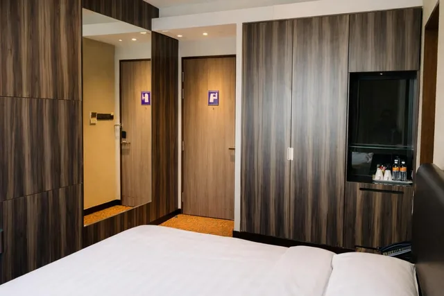 غرفة بريميير بحوض استحمام، Amrise Hotel Kitchener 9/10