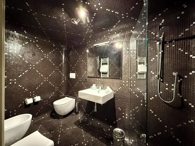 Junior Suite, Deluxe, Queen Bed, Sofa, Private Garden, Garden Area، Avogaria Locanda Restaurant 7/19
