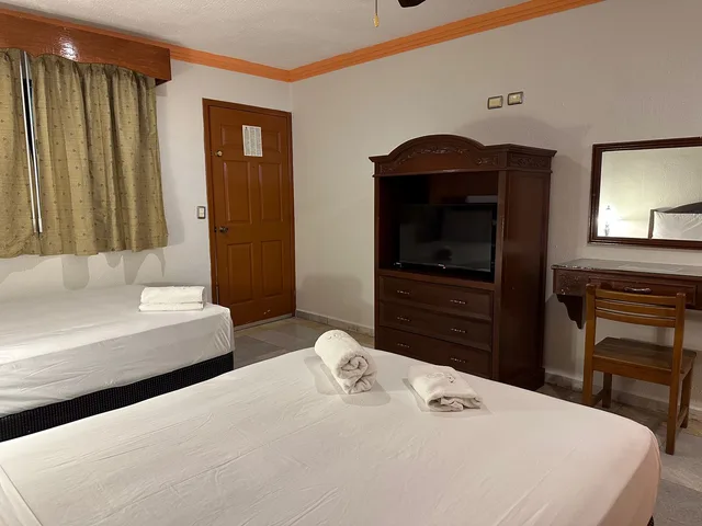 غرفة سوبيريور بسرير مزدوج، Hotel Avenida Cancun 3/4