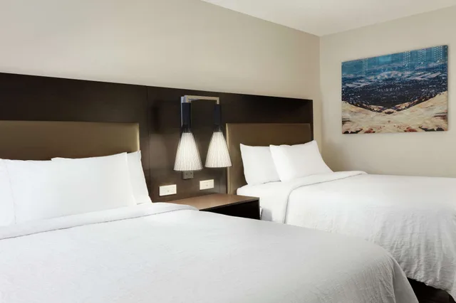 Standard, 2 Queen Beds, HILTON GARDEN INN CUPERTINO 2/5