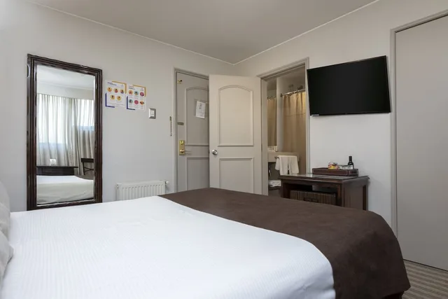 غرفة قياسية بسرير كوين، Teclados Hotel 2/8