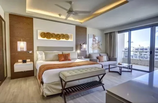 1 Bedroom, Luxury, Suite, Royalton Bavaro, An Autograph Collection All Inclusive Resort and Casino 1/2