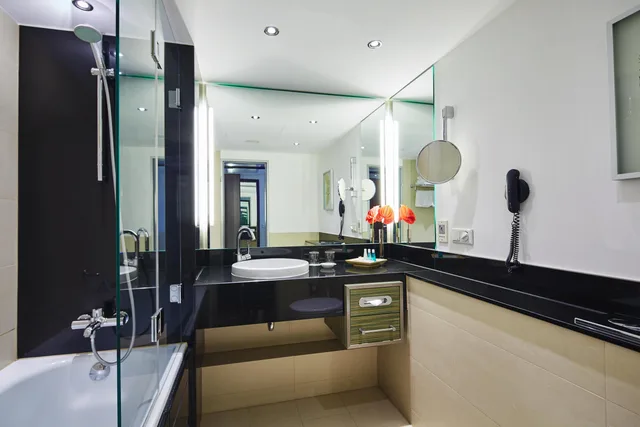 Superior, Single, DoubleTree by Hilton Berlin Ku’damm 3/4
