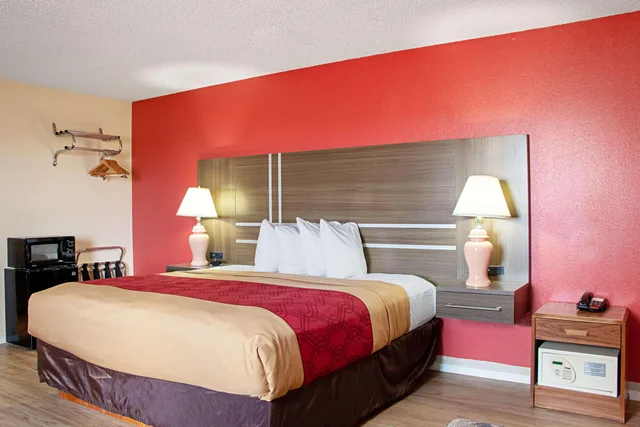 غرفة بسرير مزدوج، Econo Lodge Cortez near Mesa Verde 3/4