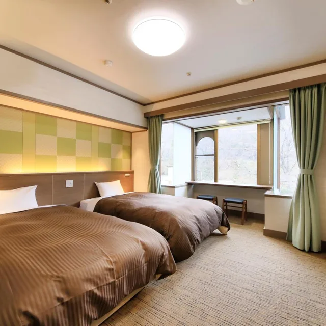 Standard, Twin Beds, Matsunoi 1/5