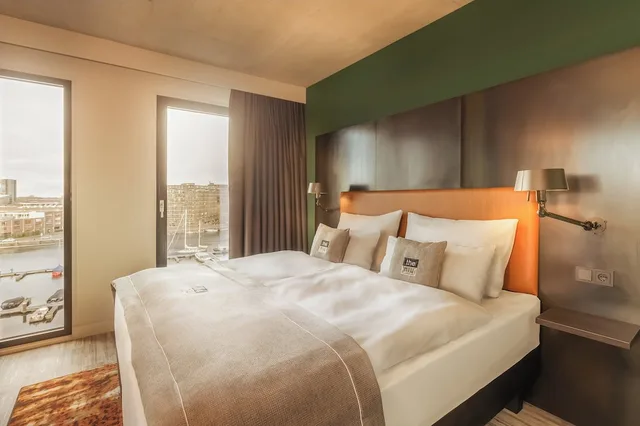 غرفة قياسية بسرير فردي، Holiday Inn - the niu, Fender Amsterdam by IHG 3/4