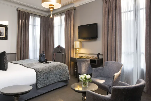 غرفة سوبيريور بسرير كينج بشرفة، Hotel Lumen Paris Louvre 6/10
