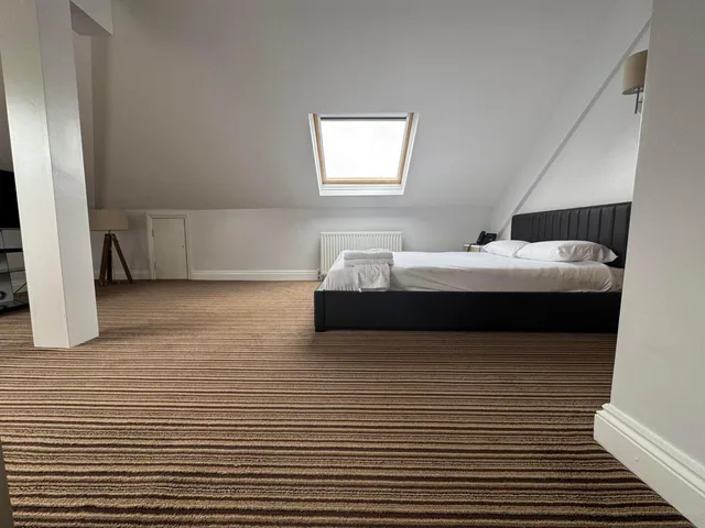 1 Bedroom, Loft, Apartment، Parkside International Hotel 3/10