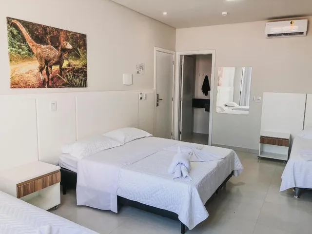 جناح رباعي، Hotel Recanto dos Dinossauros 2/4