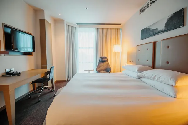 جناح بسرير كينج، Doubletree By Hilton Oradea 1/10