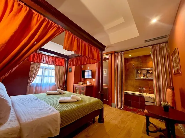 Deluxe, Double Bed, Le Convivial Luxury Suites & Spa 1/5