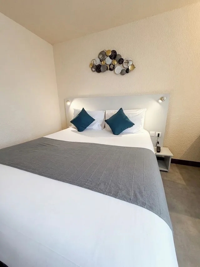 غرفة كومفورت بسرير مزدوج، Hotel the Originals Strasbourg Nord Le Forum 3/10