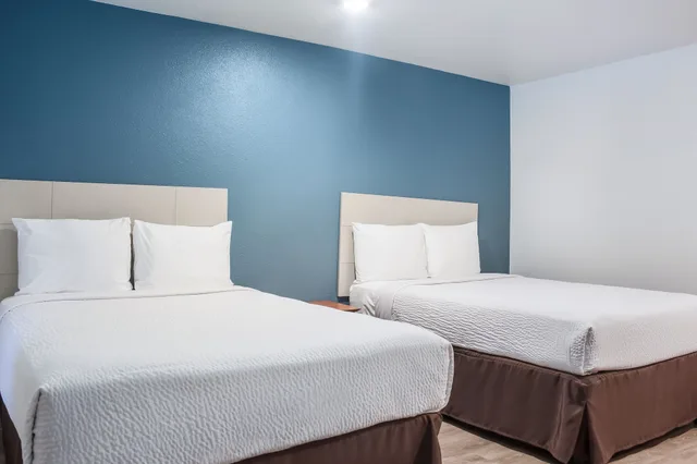 غرفة قياسية بسريرين مزدوجين، WoodSpring Suites Corpus Christi 2/5