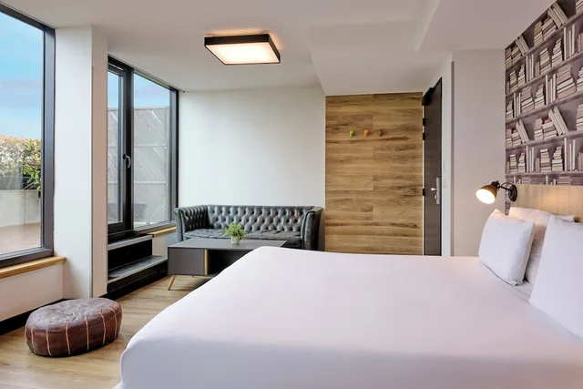 استوديو ديلوكس بسرير كينج بشرفة، Generator Hostel Paris 9/10