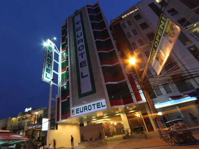 Suite, Double Bed, Eurotel Angeles 1/1