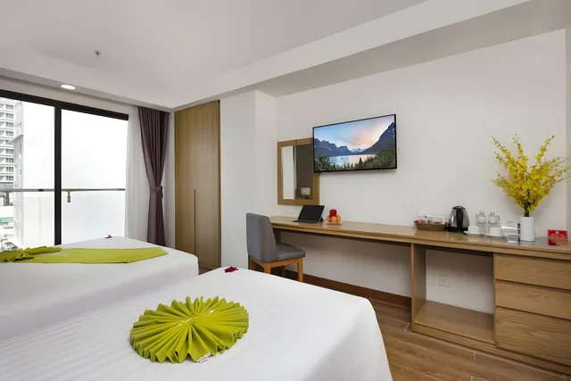 غرفة فاخرة عائلية بإطلالة على المدينة بشرفة، Ale Nha Trang Hotel 3/3
