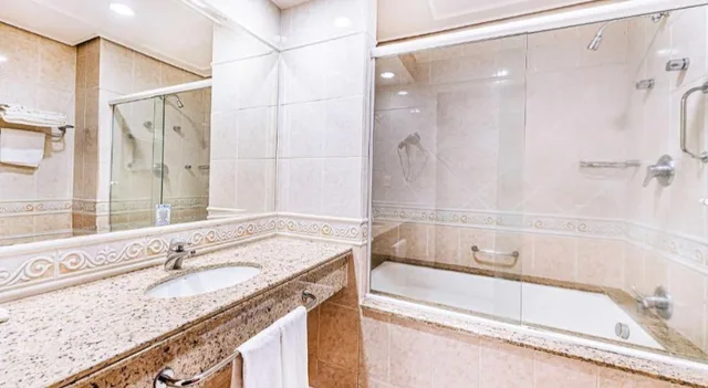 غرفة قياسية ثلاثية مفردة، Euro Suite Campinas by Nacional Inn 2/4