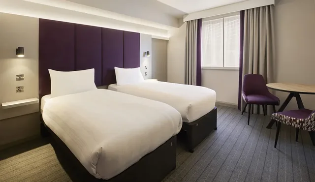 Premier Inn Plymouth Derriford، بليموث 2/7