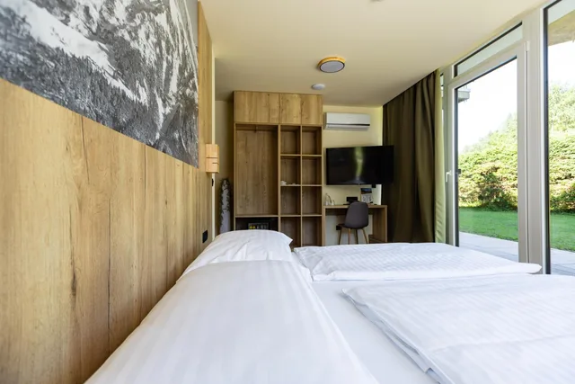 Deluxe, Double or Twin Bed, Mountain View, Hotel Kranjska Gora 2/10