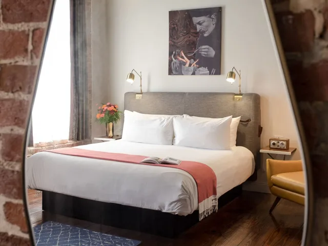 غرفة بريميوم بسرير كينج، The Old No. 77 Hotel & Chandlery 3/10