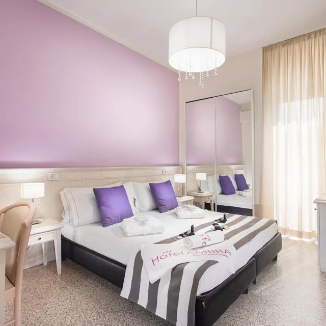 غرفة بسرير مزدوج أو سريرين منفصلين، Hotel Ambra 4/10