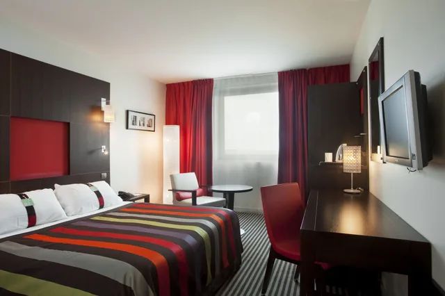 غرفة قياسية بسرير فردي، Holiday Inn Dijon 1/10