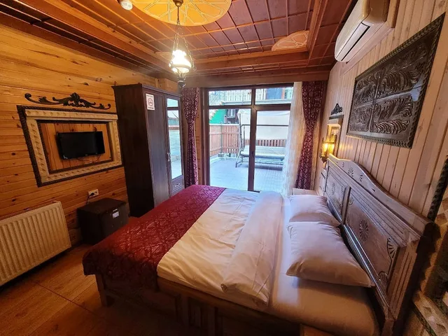 غرفة بسرير مزدوج بشرفة، Saruhan Hotel 3/10