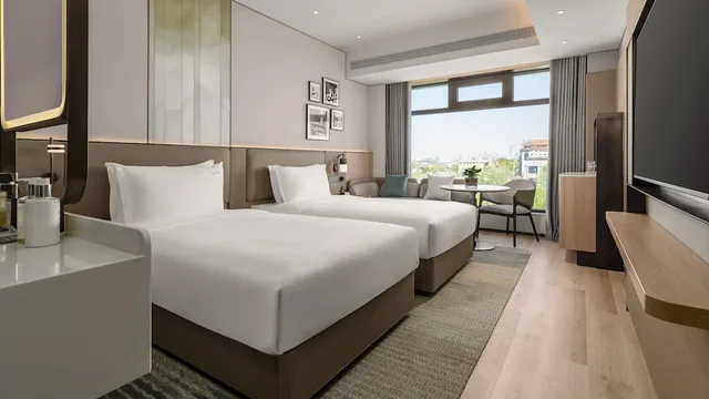 Holiday Inn Jinan Daming Lake By IHG، جينان 19/50