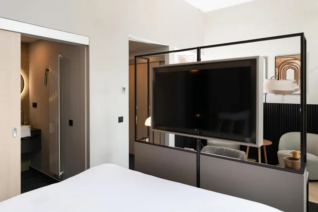 غرفة ديلوكس بسرير مزدوج، GOLDEN TULIP KEYSER BREDA 4/10