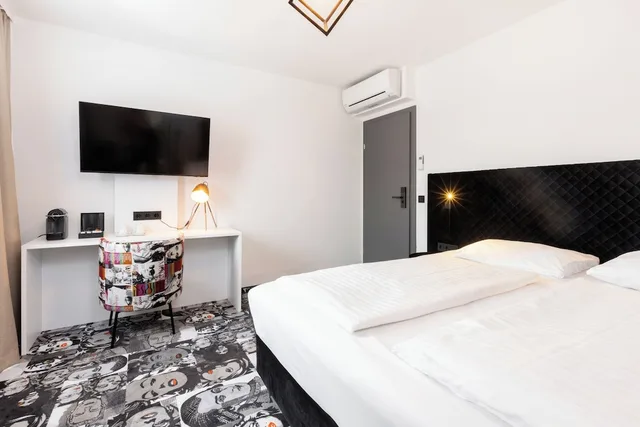 Superior, King Bed, Giral Wing, Das Edlinger Hotel - Salzburg 3/5