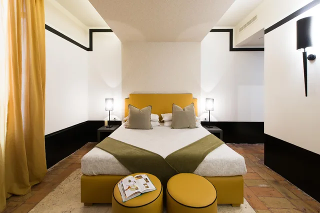 جناح جونيور بسرير فردي وسرير كوين، Relais Santa Maria Maggiore 1/1