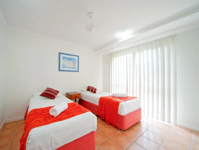3 Bedrooms, Villa, Garden View, 2 Bathrooms, At Beach Court Holiday Villas 1/2
