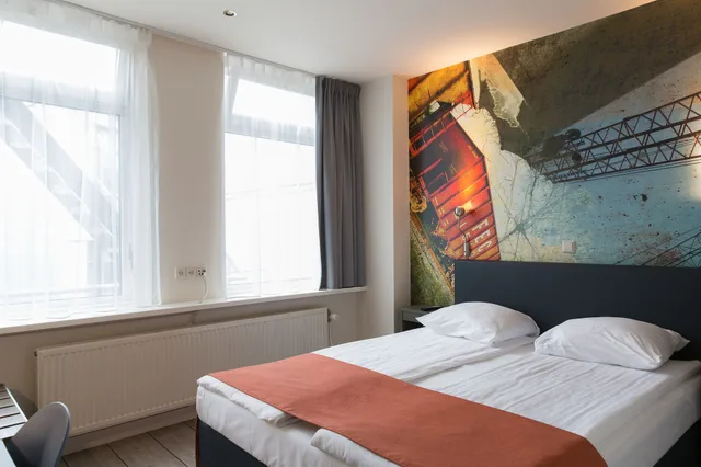 Standard, Double Bed, Thon Hotel Rotterdam 4/10