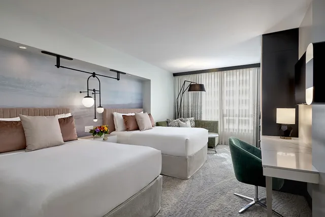 غرفة بسريرين كوين بإطلالة على المدينة لذوي الإعاقة، Hotel 1000 Seattle 1/9